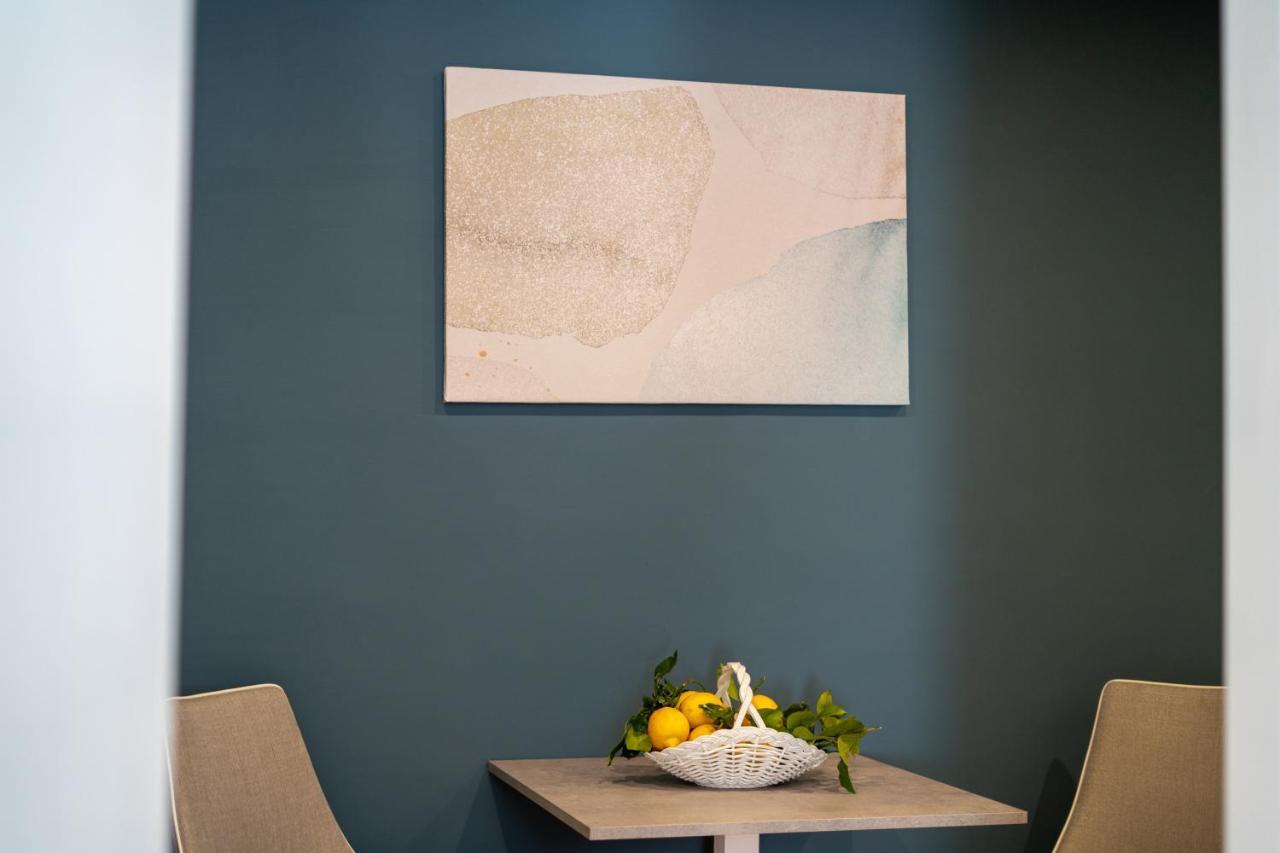 Alma Sorrento Suite ภายนอก รูปภาพ